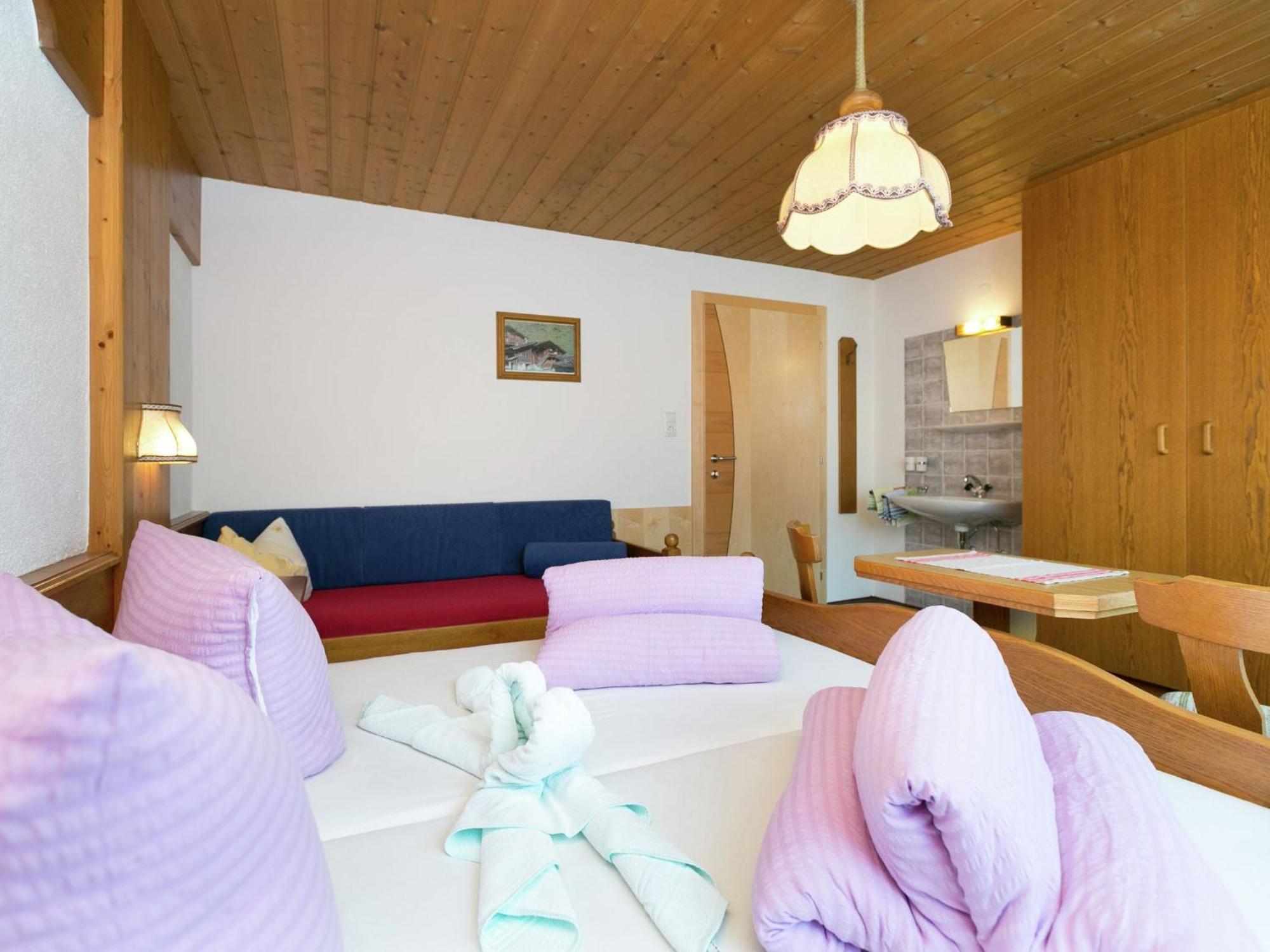 Modern Apartment In Langenfeld Near Ski Area エクステリア 写真